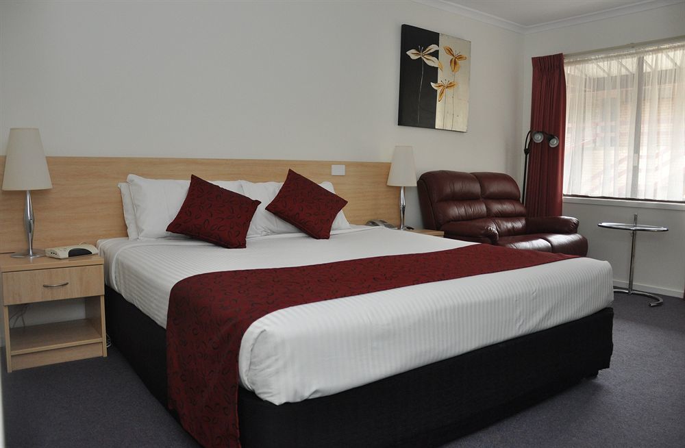 Edinburgh Motor Inn Warragul Esterno foto