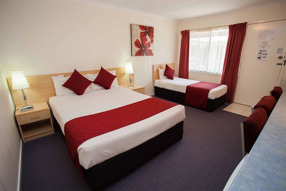Edinburgh Motor Inn Warragul Esterno foto